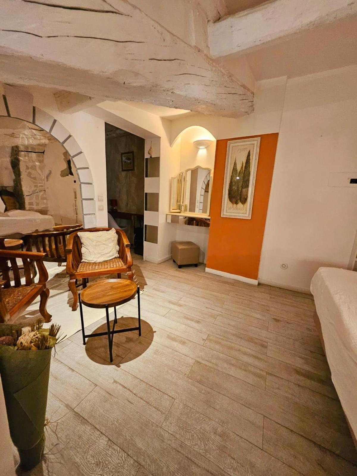Suite Lou Peiro Cotignac Exterior photo